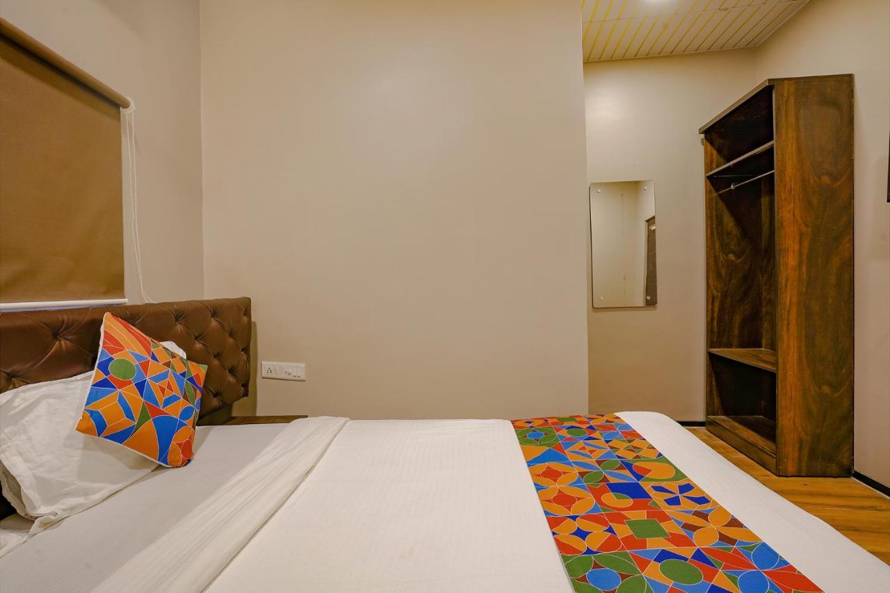 Hotel Fabexpress Comfort - Nr International Airport