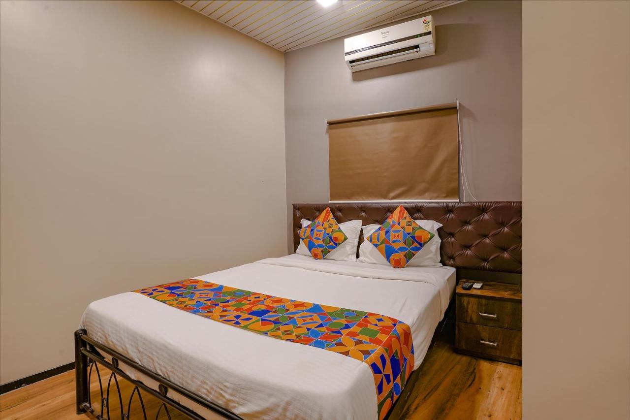 Fabexpress Comfort - Nr International Airport Mumbai