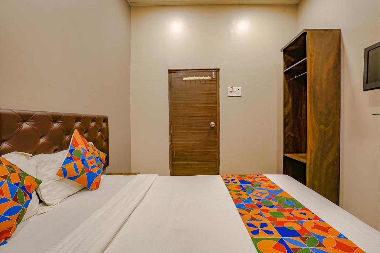 Hotel Fabexpress Comfort - Nr International Airport Mumbai