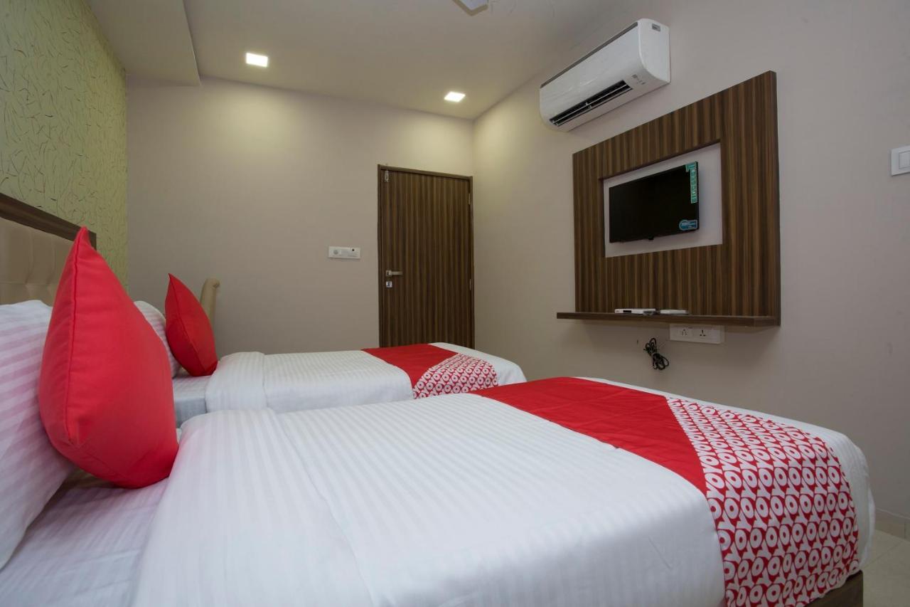 Oyo Blue Sapphire Residency Near Chhatrapati Shivaji International Airport Hotel 3*