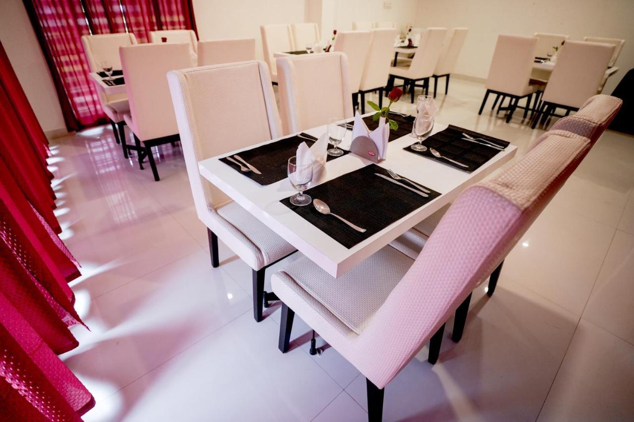 Hotel Summer Sand 5* Mumbai