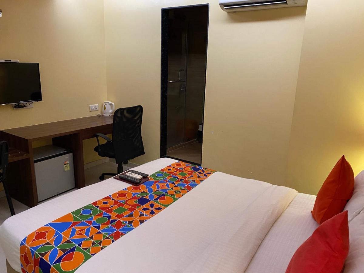 Hotel Regal International - Near International Airport Andheri East
