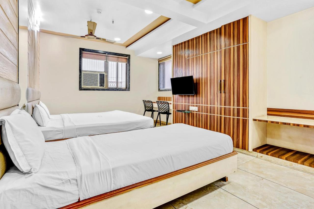 Hotel Capital O 84079 Falcon