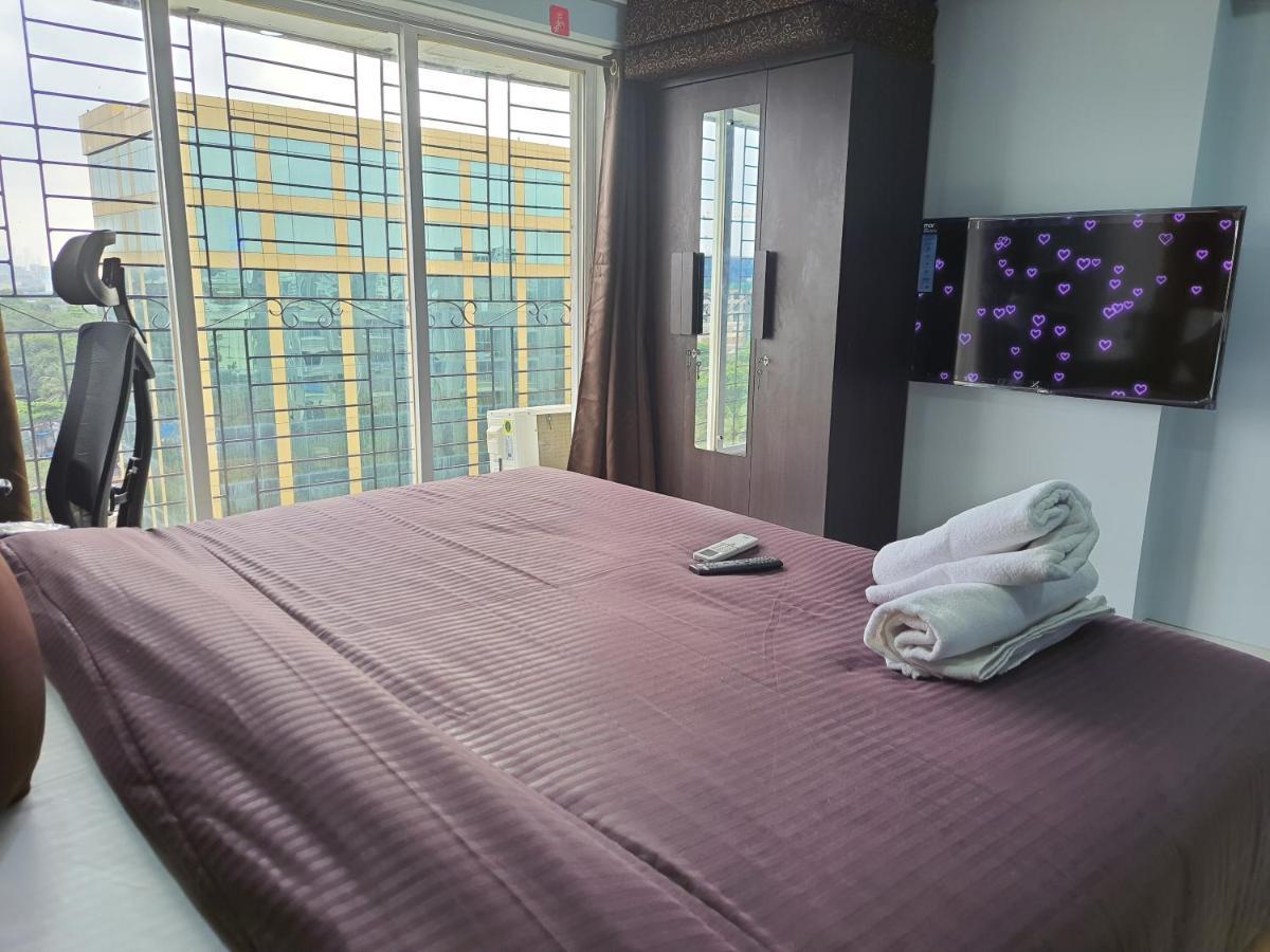 Osi Andheri East Apartment Mumbai