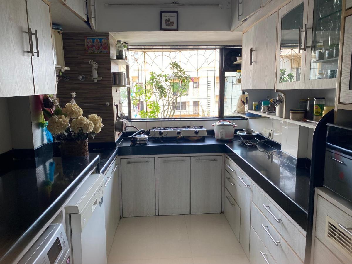 Luxurious Cozy 1 King Bed With Free Parking Mumbai