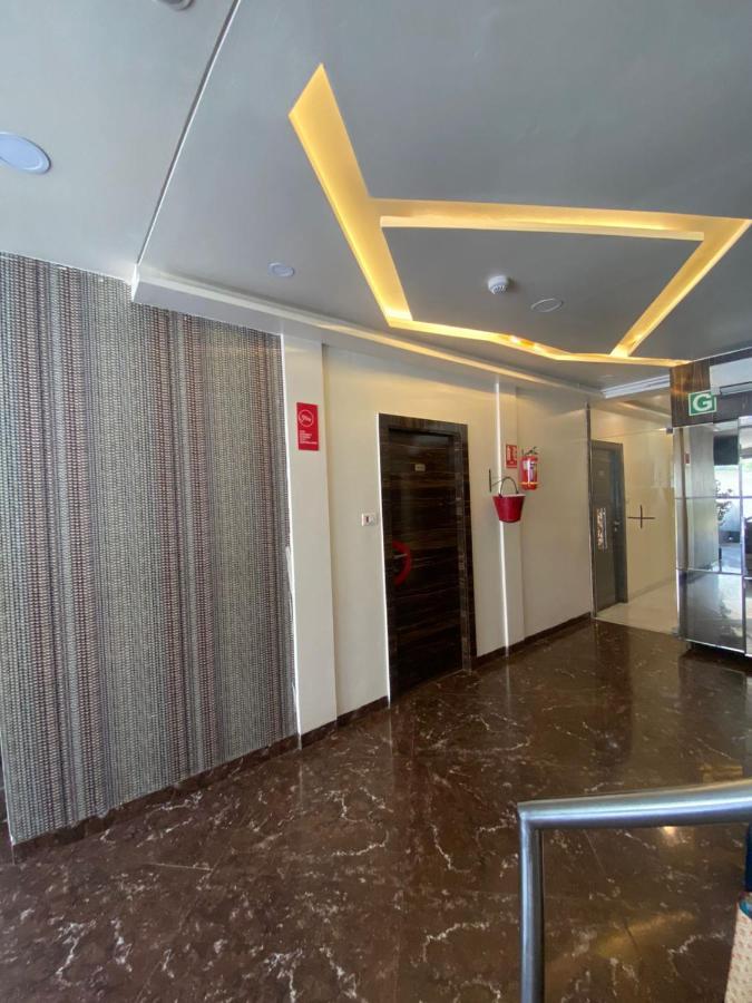 Hotel Pearl View - Near Us Embassy Bkc Mumbai