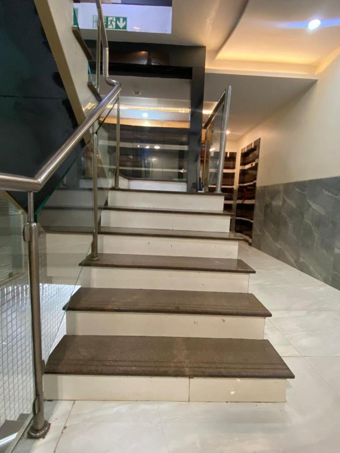 Pearl View - Near Us Embassy Bkc
