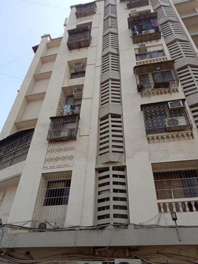 Lucky Service Apartment Mumbai