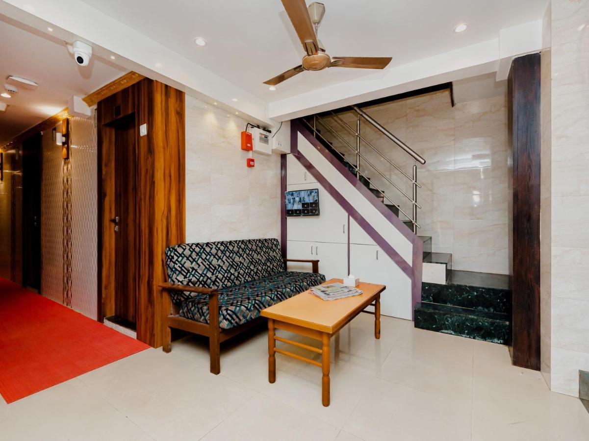 Hotel Kgn Near Cst Railway Station Mumbai And Haj House Mumbai Near Crawford Market Mumbai Hotel