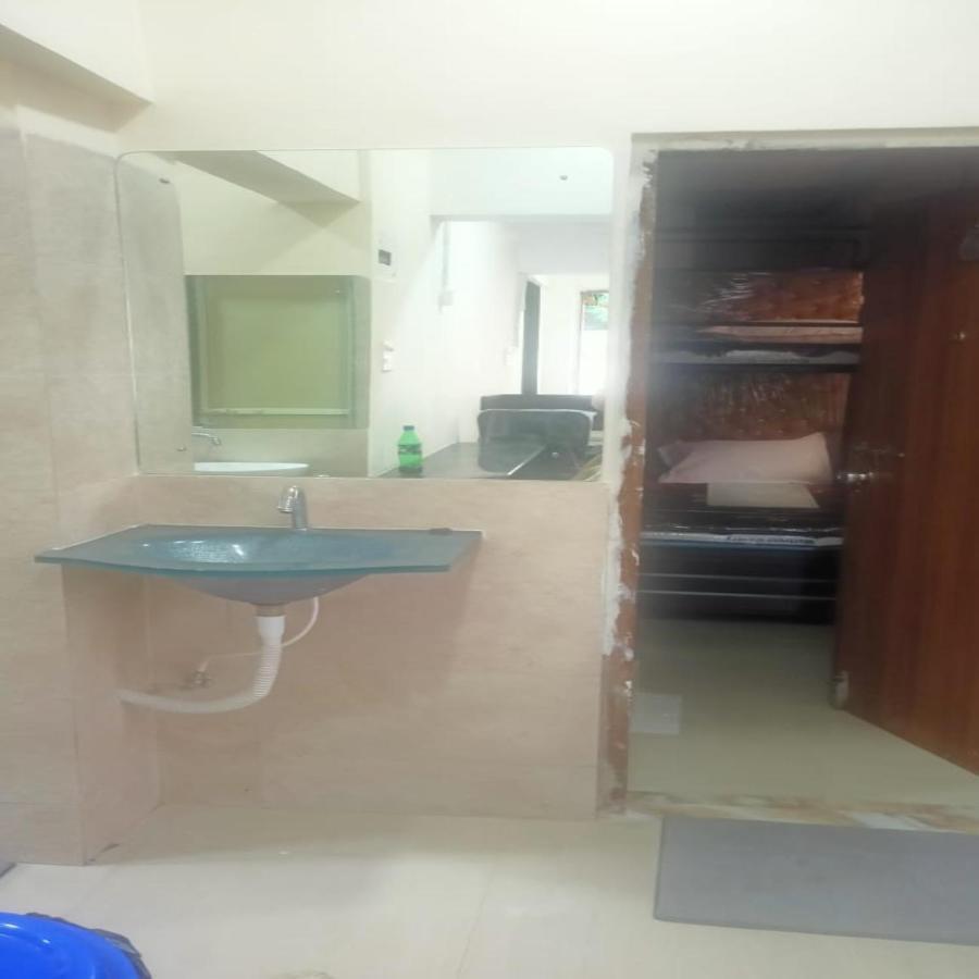 Indigo Sharing - Near International Airport Hotel 2*