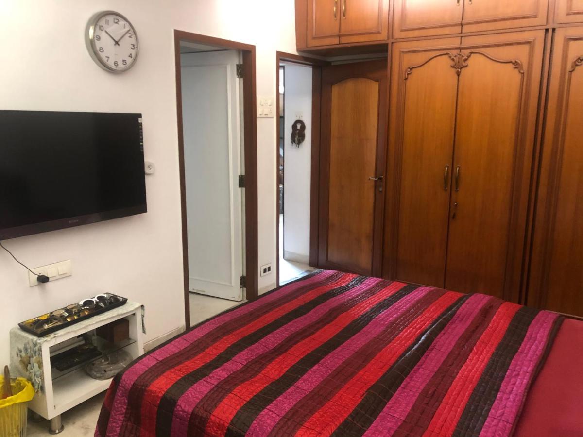 Homestay Luxurious Cozy 1 King Bed With Free Parking *