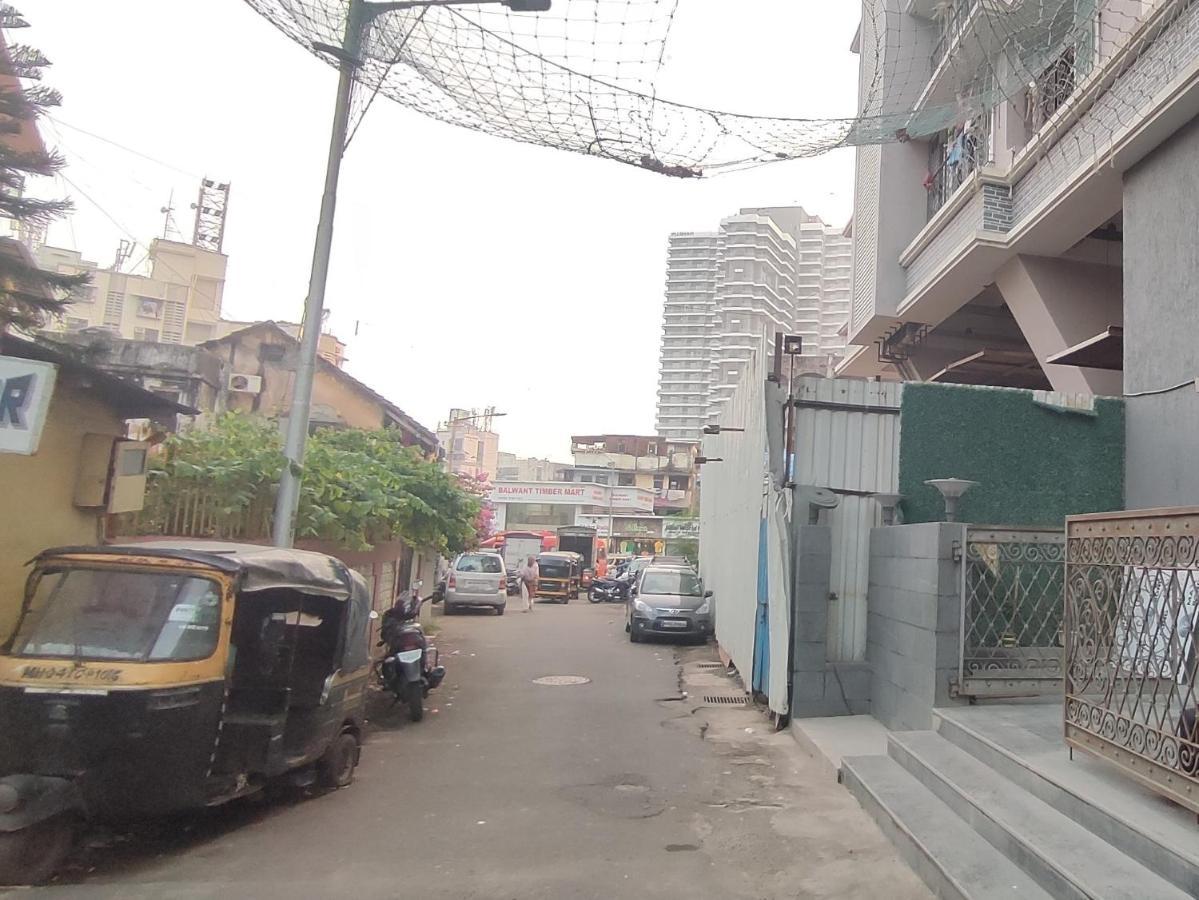 Osi Bandra West *