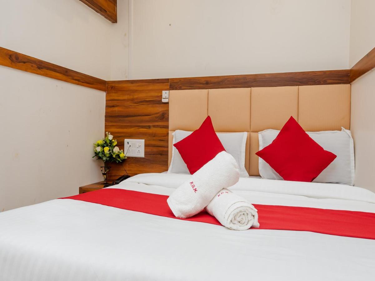 Hotel Kgn Near Cst Railway Station Mumbai And Haj House Mumbai Near Crawford Market Mumbai *
