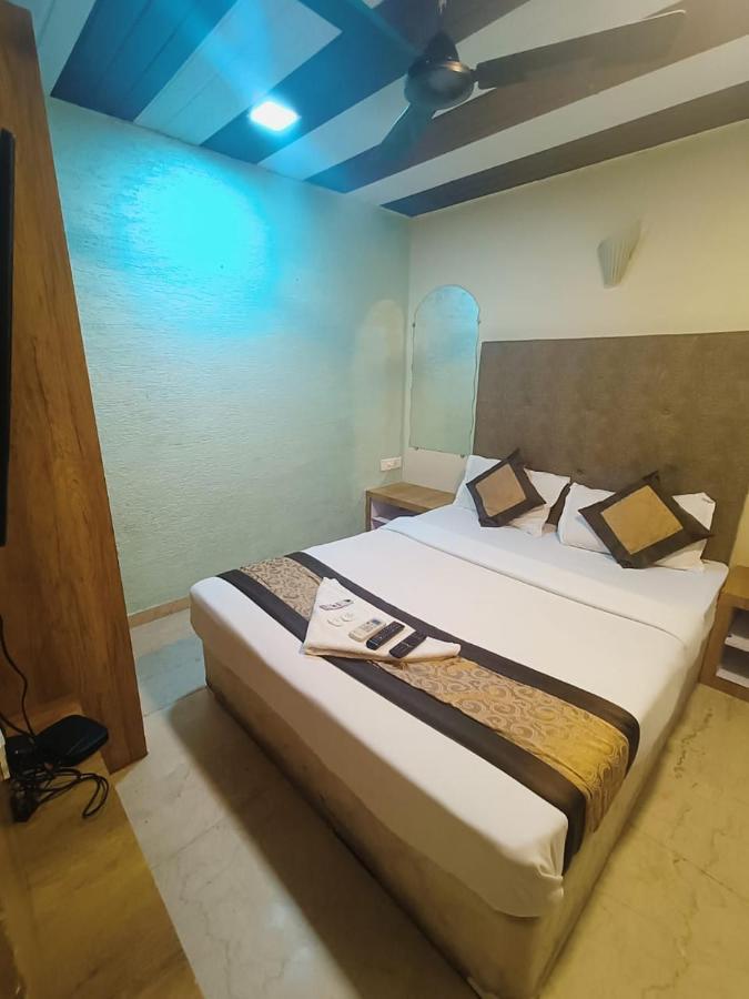 Hotel Colaba Suites - Near Taj Hotel, 3*