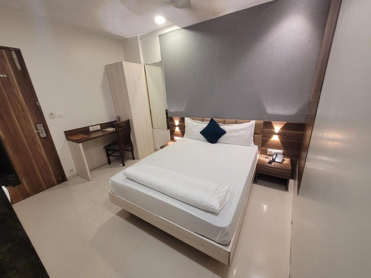 Heritage - Near Trade Center, Visa Consulate Bkc Hotel Mumbai