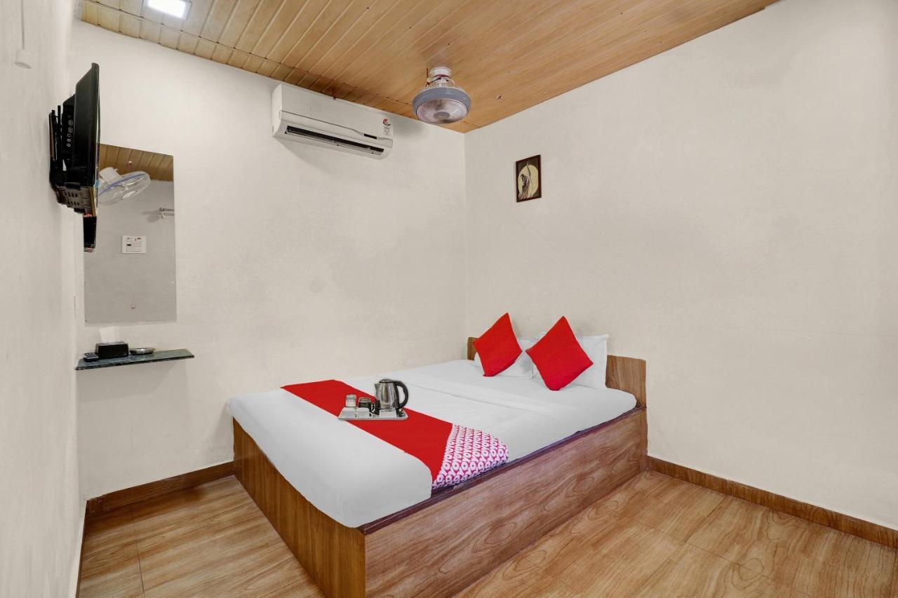 Oyo River Park Lodging And Boarding Hotel Mumbai
