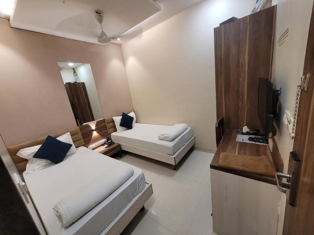 Heritage - Near Trade Center, Visa Consulate Bkc Hotel 3*