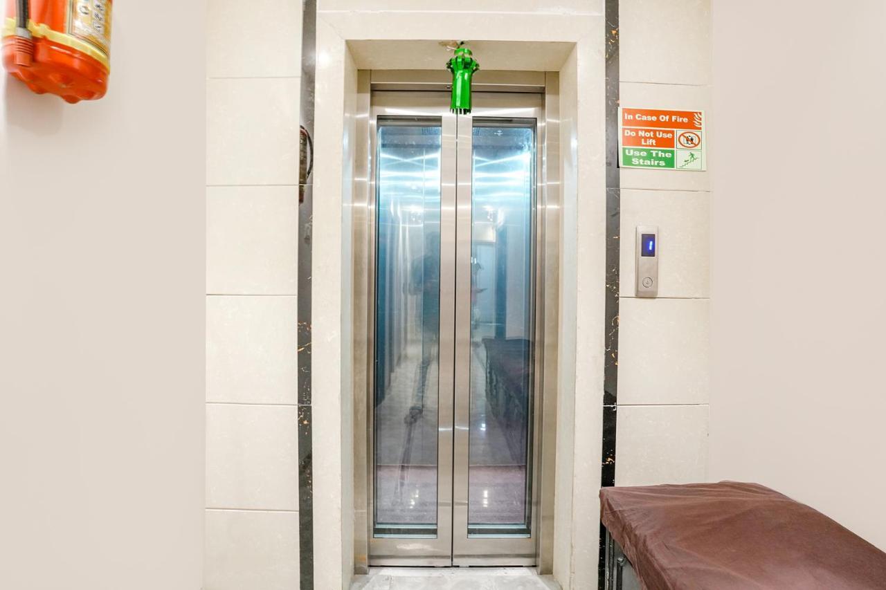 Fabexpress Nirvana Grace 3* Mumbai