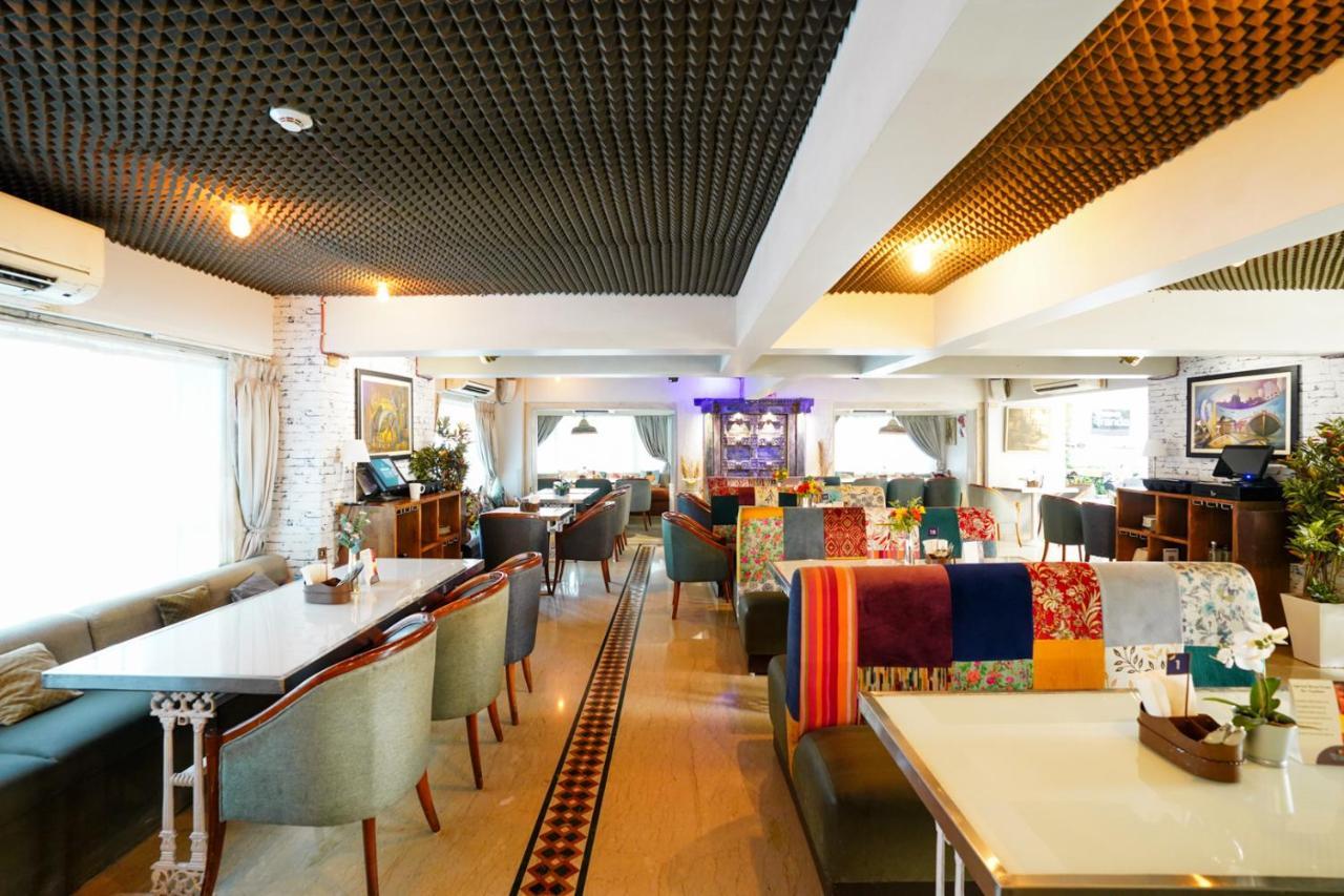 Bloom Boutique - Bandra Mumbai
