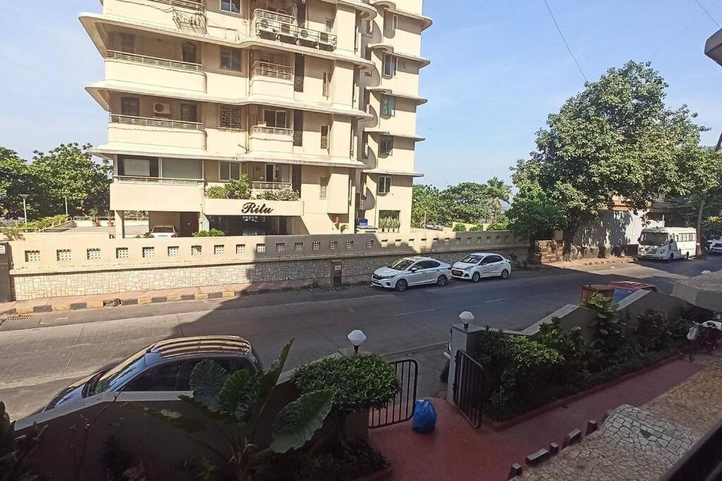 Cozy Private Ac Studio By The Sea Bandstand Bandra W Nr Taj Lands End * Mumbai