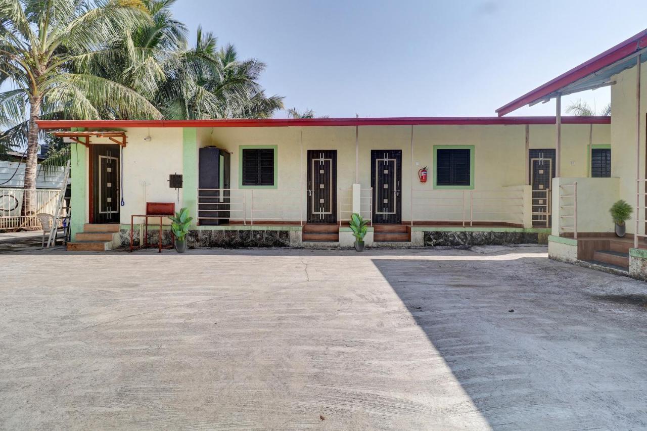 Hotel Oyo River Park Lodging And Boarding 3*