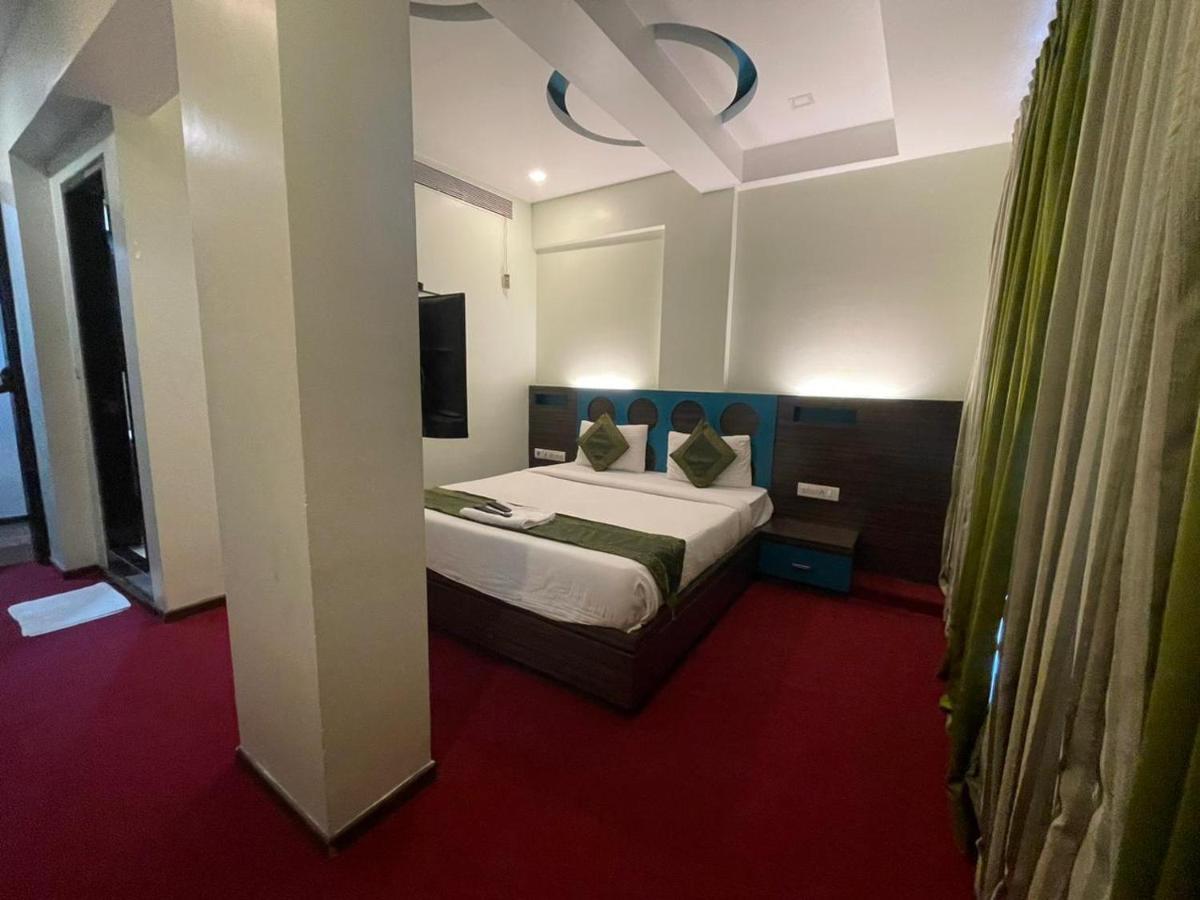 R R Suites - Near Lodha Xperia Mall Hotel Mumbai