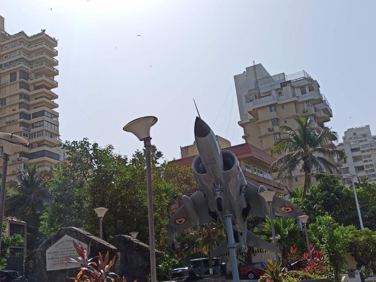 Cozy Private Ac Studio By The Sea Bandstand Bandra W Nr Taj Lands End Mumbai