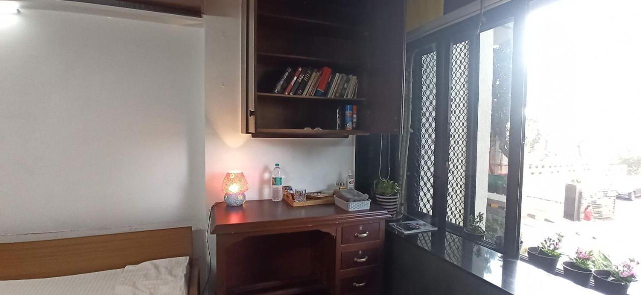 Apartment Cozy Private Ac Studio By The Sea Bandstand Bandra W Nr Taj Lands End *