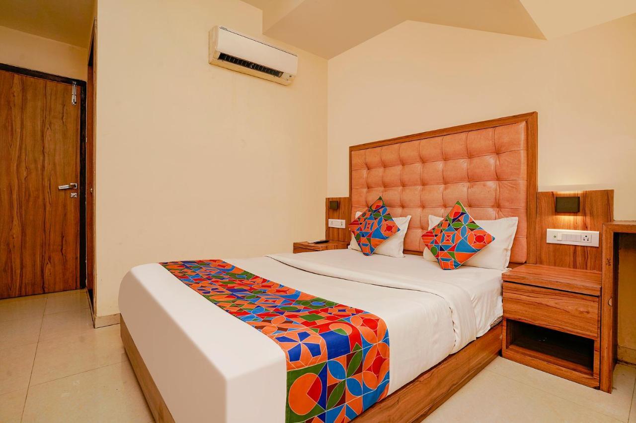 Fabexpress Emerald 3* Mumbai