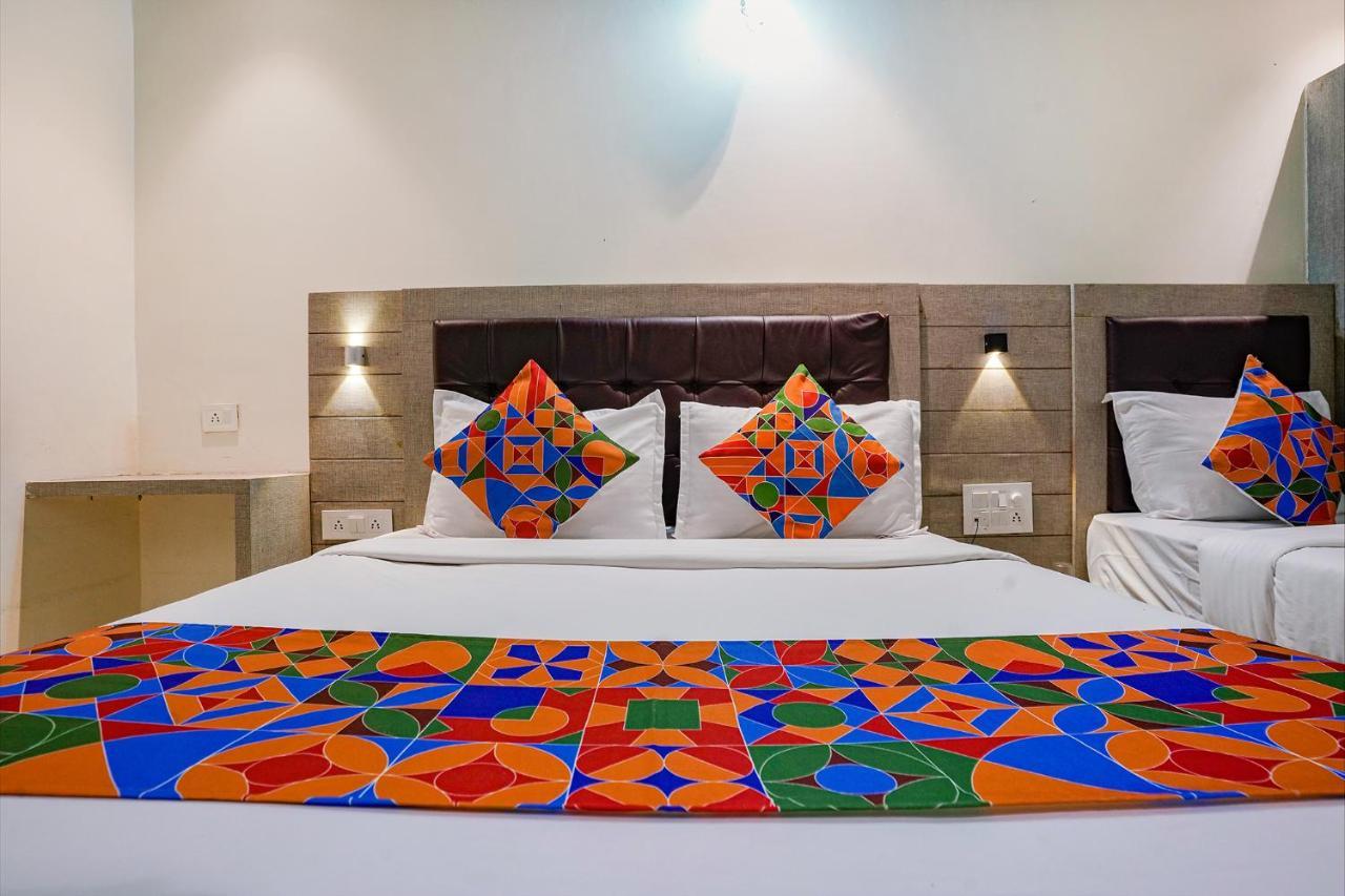 Fabhotel New Prince Palace Hotel 3*