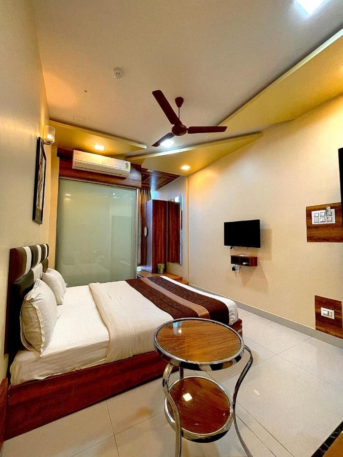 Apartment Avirahi Mumbai