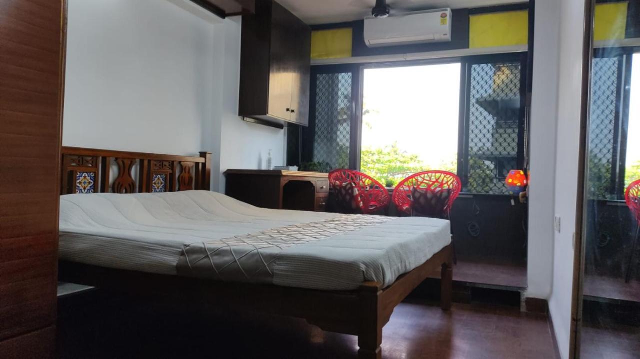 Cozy Private Ac Studio By The Sea Bandstand Bandra W Nr Taj Lands End * Mumbai