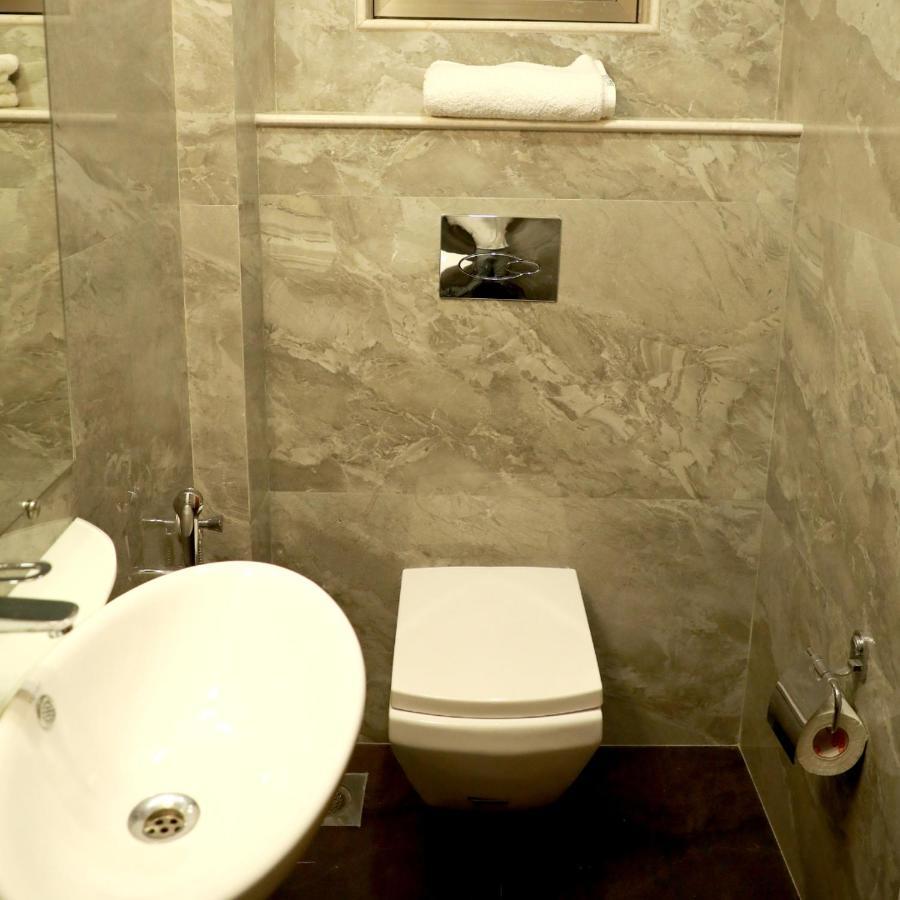 Lords, 3* Mumbai