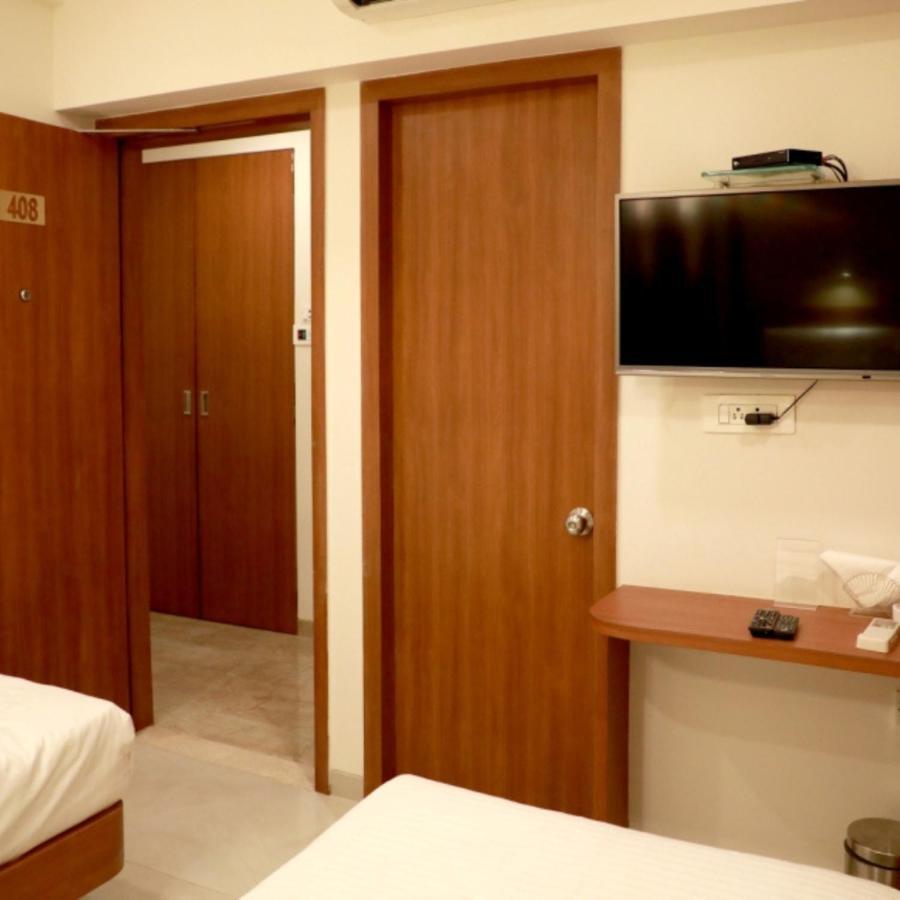 Hotel Lords, 3*