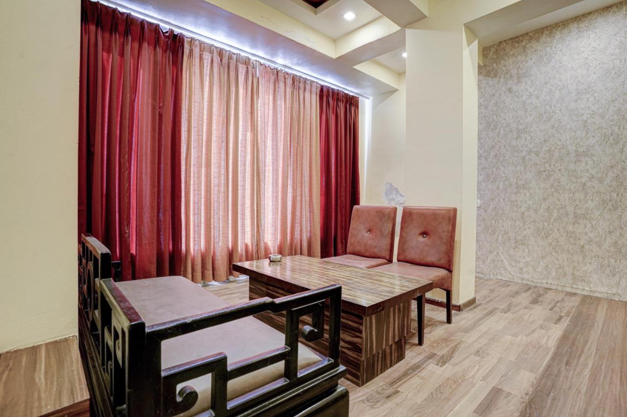 R R Suites - Near Lodha Xperia Mall Hotel