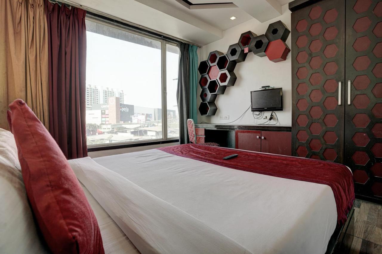 R R Suites - Near Lodha Xperia Mall Hotel Mumbai