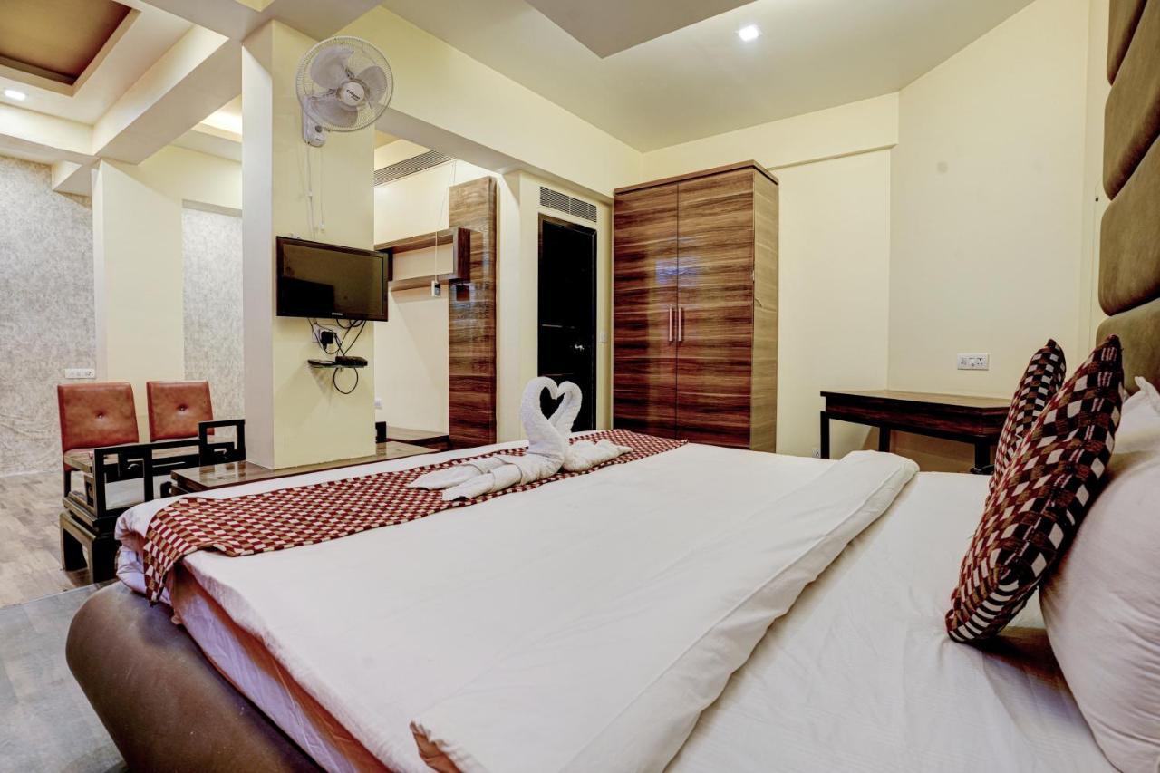 R R Suites - Near Lodha Xperia Mall Hotel Mumbai