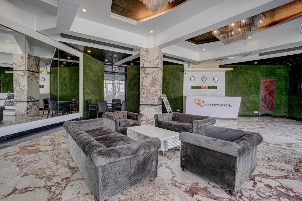 R R Suites - Near Lodha Xperia Mall