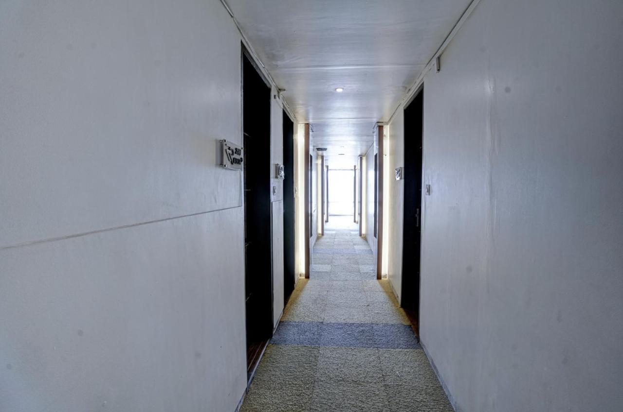 R R Suites - Near Lodha Xperia Mall