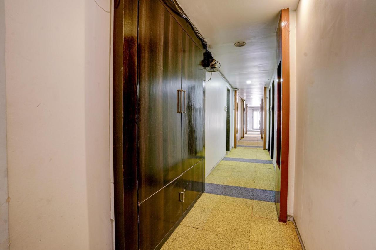Hotel R R Suites - Near Lodha Xperia Mall 3*