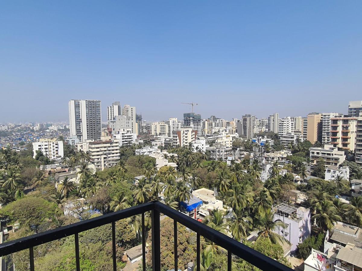 Osi Khar West * Mumbai