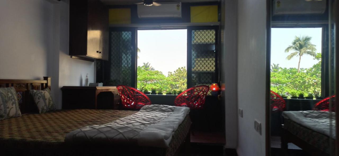 Cozy Private Ac Studio By The Sea Bandstand Bandra W Nr Taj Lands End