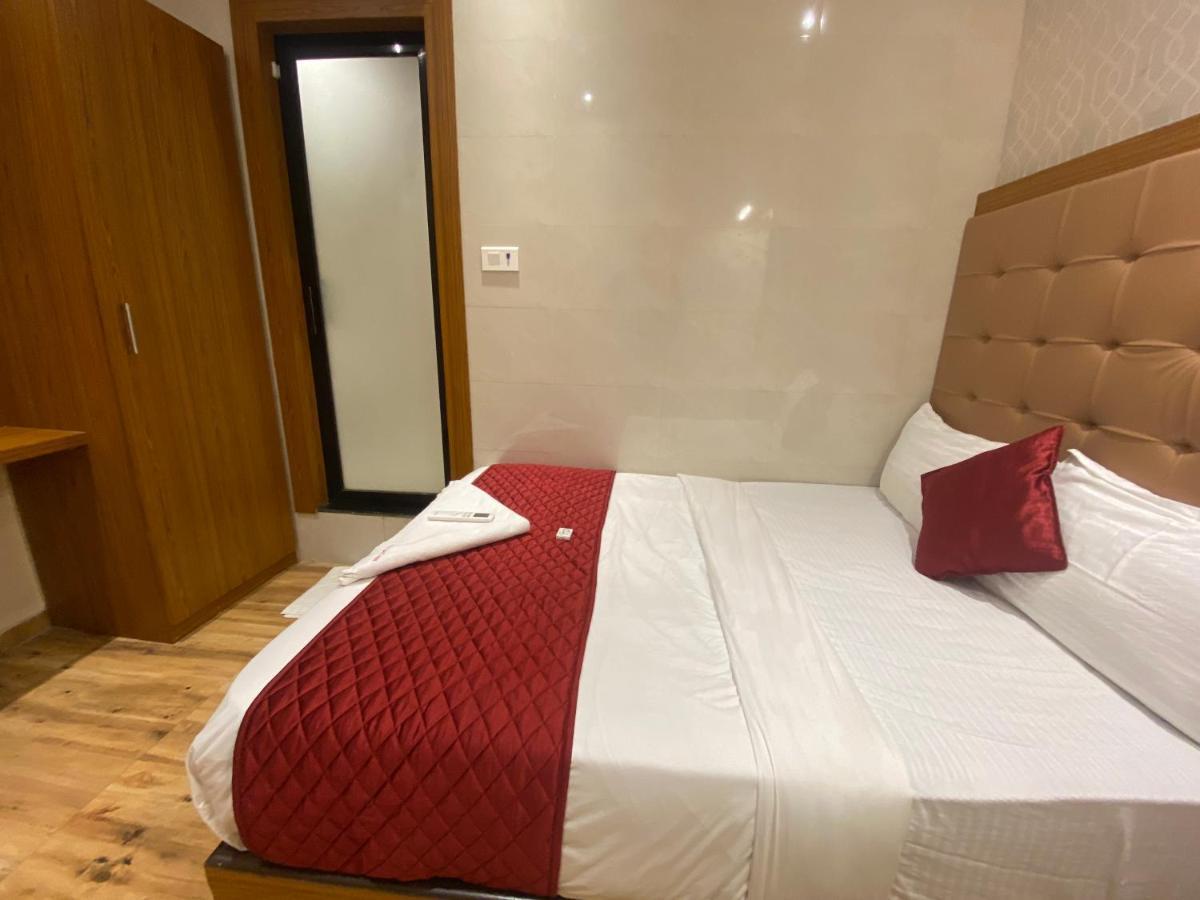 Hotel Bkc - Near Trade Center, Visa Consulate 3*