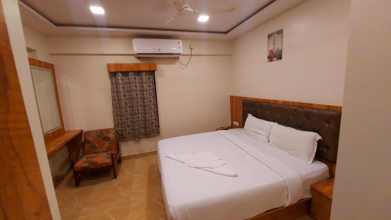 Rigga Kokilaben Dhirubhai Ambani Hospital Hotel 3*