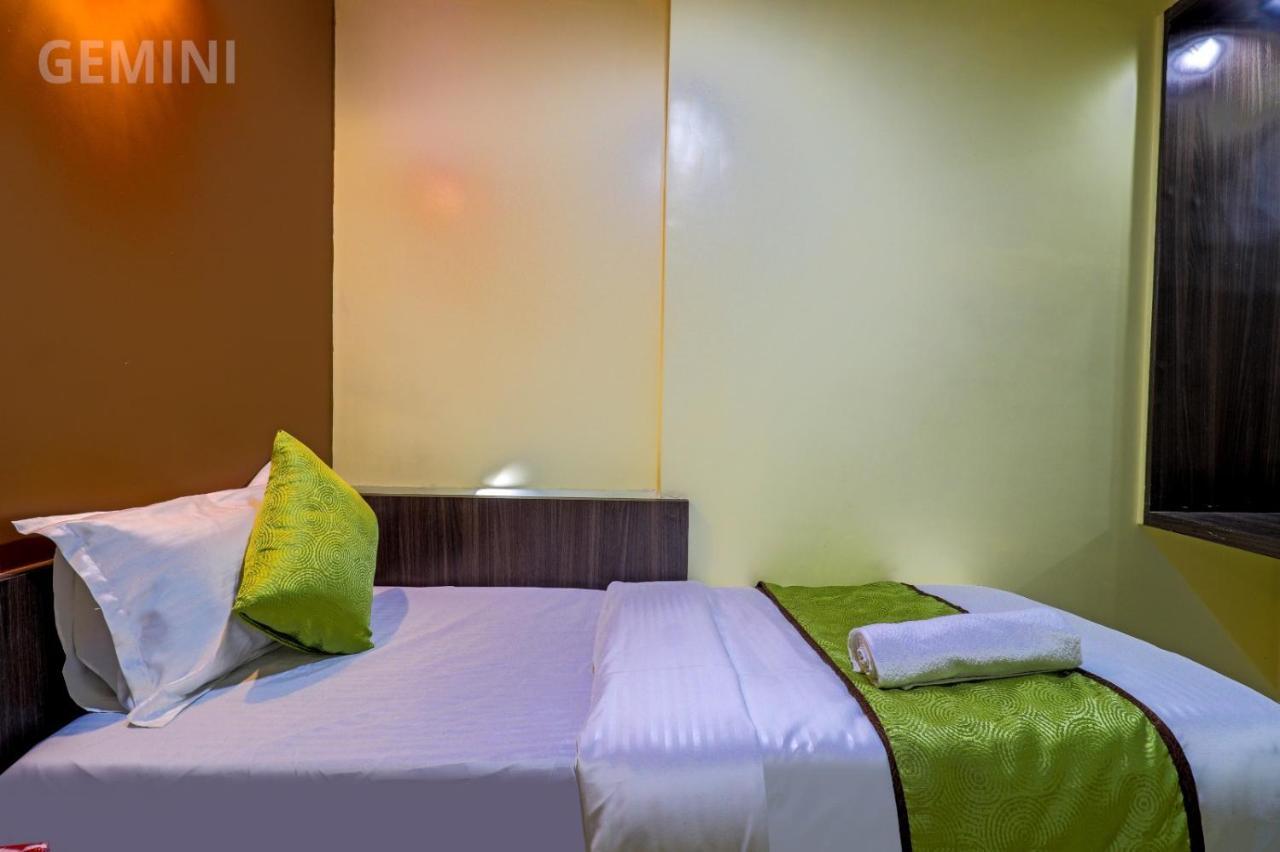 Gemini Hotel *