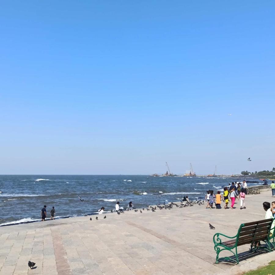 Seaview Bandra W Bandstand Nr Taj Women Only Homestay *