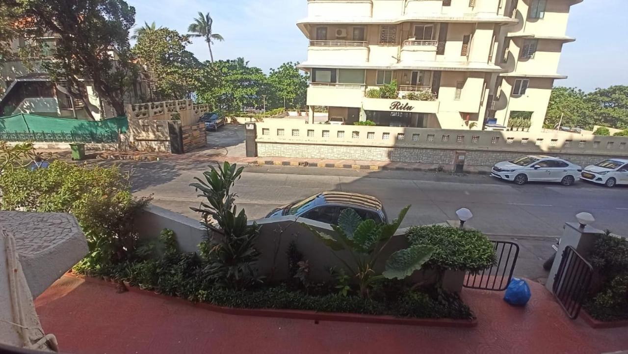 Seaview Bandra W Bandstand Nr Taj Women Only Homestay *