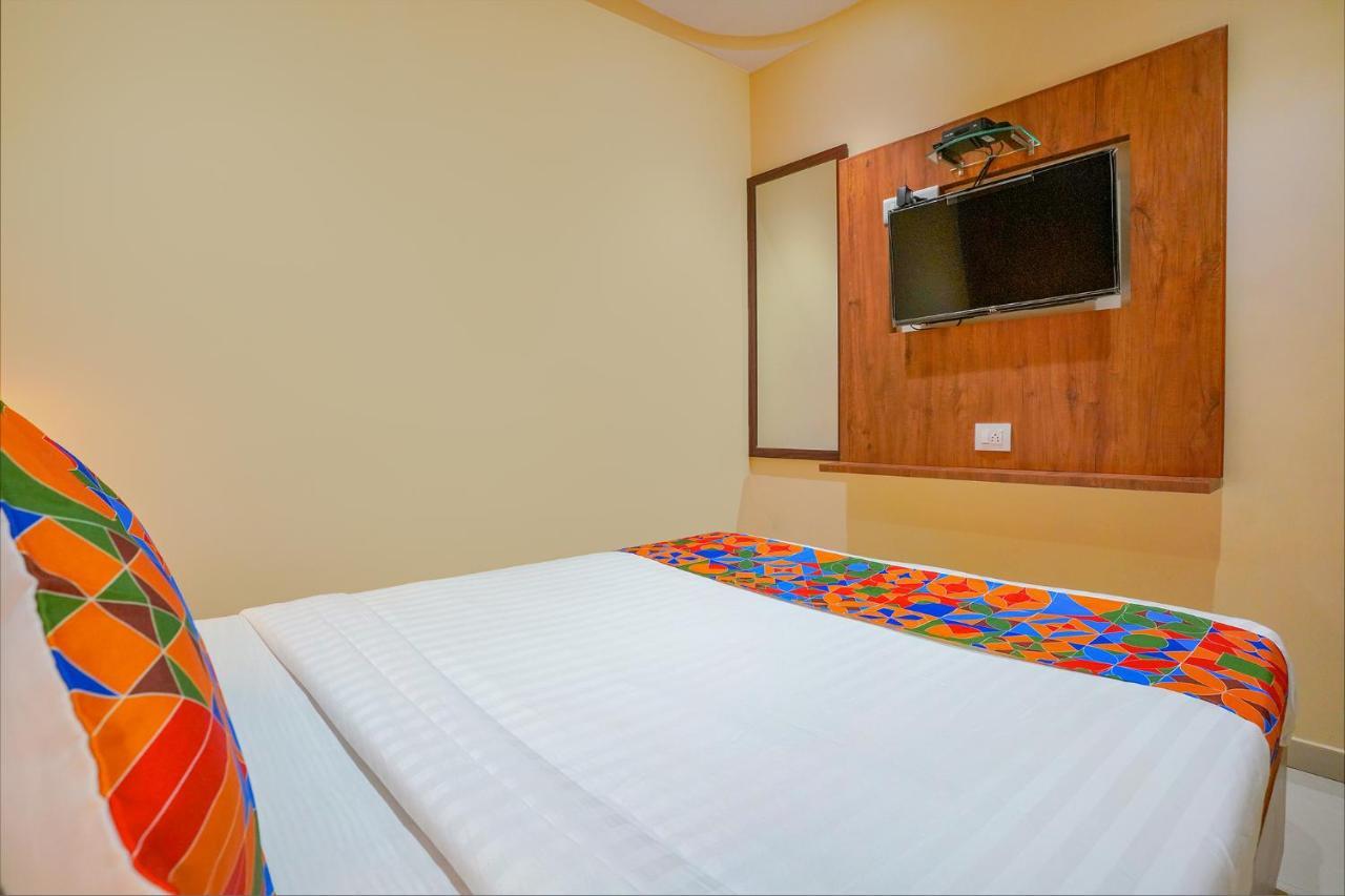 Fabexpress Colaba Grand Mumbai
