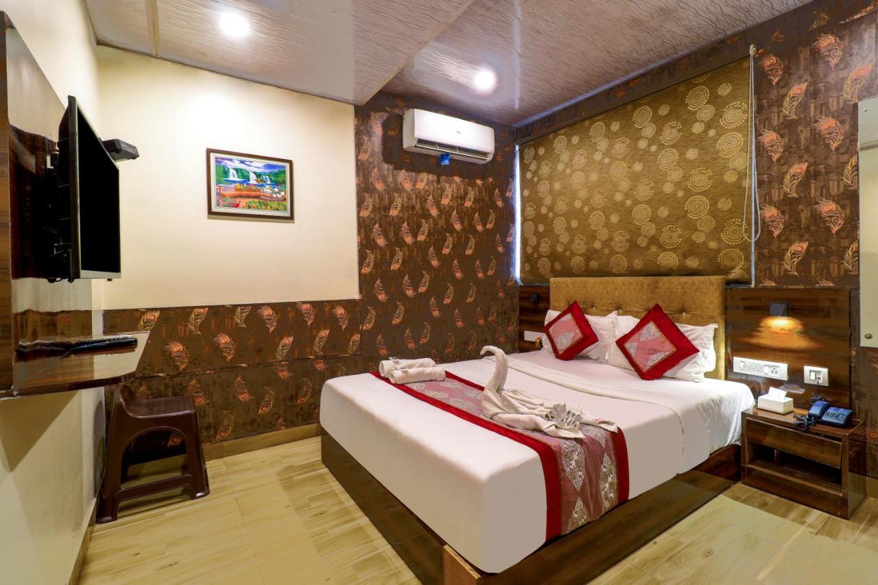 Signature 3* Mumbai