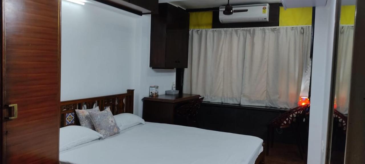 Apartment Cozy Private Ac Studio By The Sea Bandstand Bandra W Nr Taj Lands End